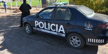 Brutal crimen en Maipú: lo secuestraron, lo mataron y lo tiraron en medio de la finca