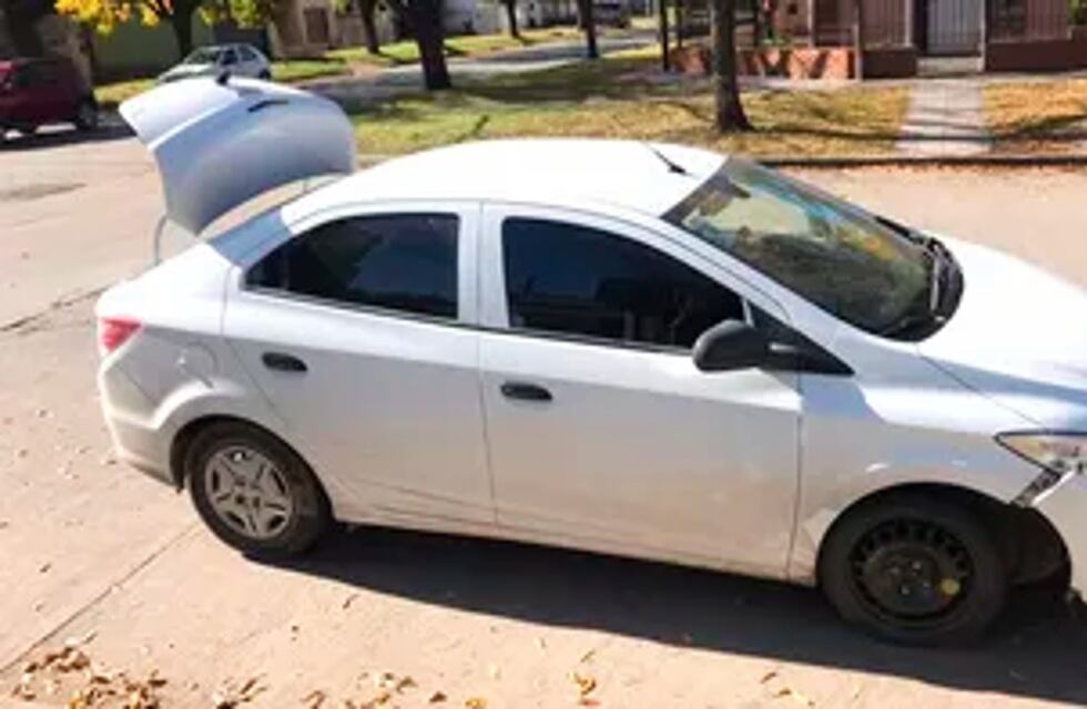 Inseguridad que desborda en Río Cuarto: estando en libertad condicional se robó un auto y lo chocó