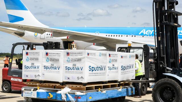 Llegó a Ezeiza el vuelo de Aerolíneas que trajo de Rusia la segunda tanda de vacunas Sputnik V (Foto: Aerolíneas Argentinas)