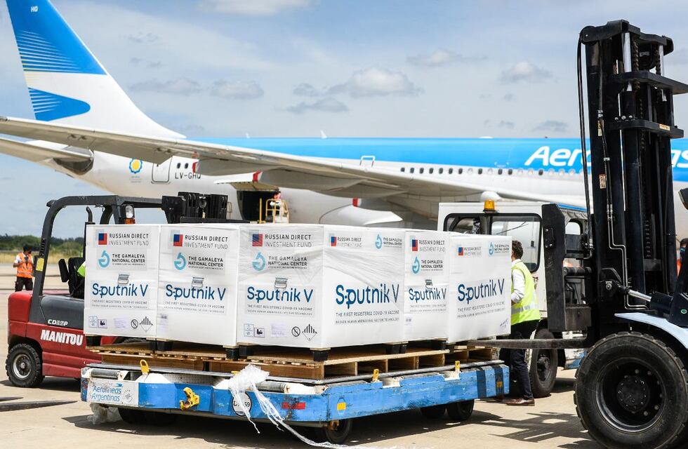 Ya está en Argentina la segunda tanda de 300 mil dosis de vacunas Sputnik V
