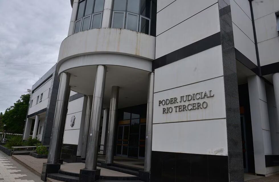 Disparos y persecución: investigan la muerte de un ladrón que se enfrentó con la Policía de Córdoba