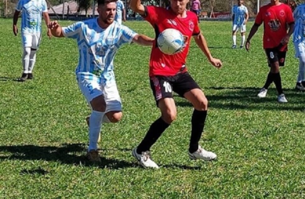 Liga regional de Fútbol de Iguazú: Central y Tacuarí lideran el torneo