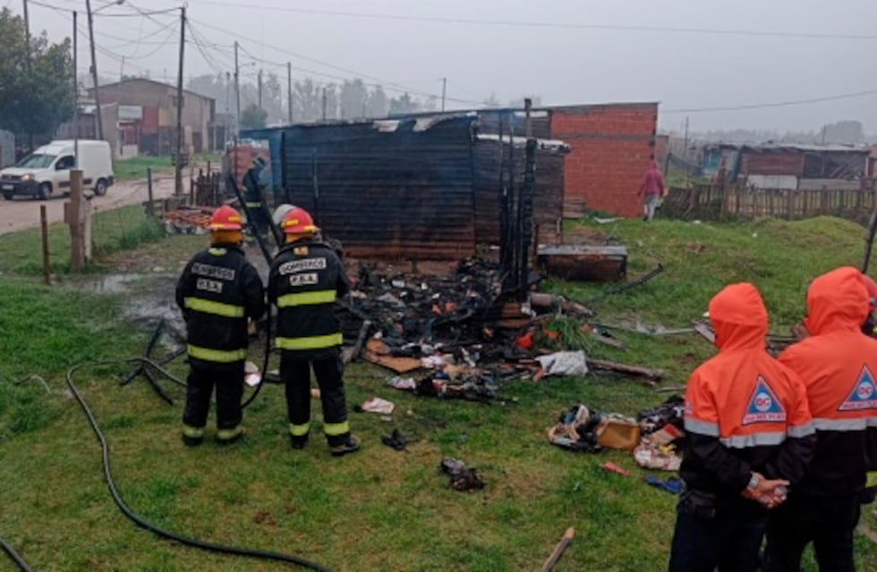 Trágico incendio en el barrio Las Heras: una mujer murió calcinada