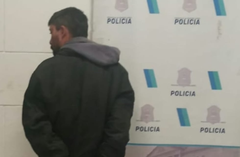 Tres Arroyos: aprehendido por intentar robar una bicicleta y agredir al personal policial