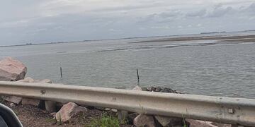 Advierten que se incrementó el caudal de agua procedente de otras provincias.
