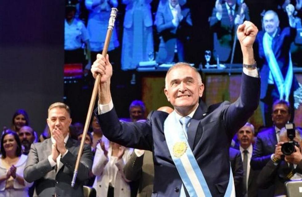 Con la presencia de Sergio Massa, Osvaldo Jaldo asumió la gobernación de Tucumán