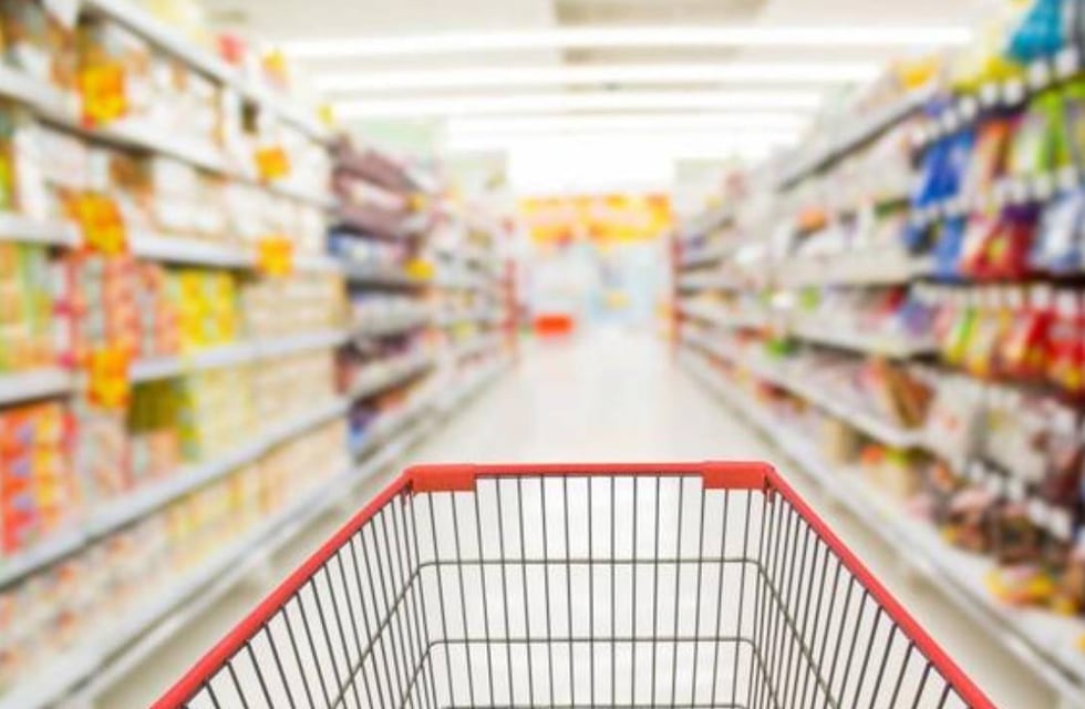 Es extranjero, enseñó cómo comprar en supermercados argentinos y se hizo viral