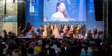 Gran primera presentación del coro “Gracias” en Ushuaia