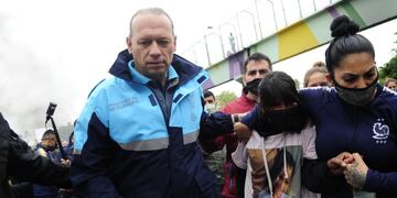 Caso Maia: Sergio Berni se acercó al corte en la autopista Dellepiane.