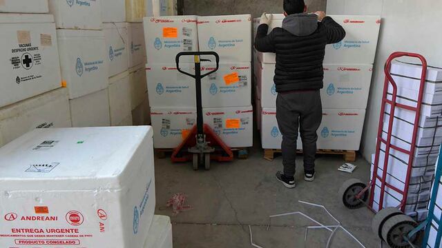Arribaron a la provincia 68.000 dosis de la vacuna Sinopharm.
