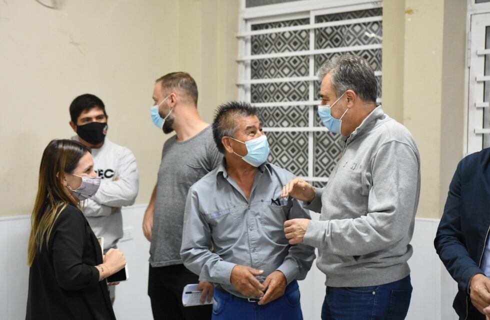 Tras el recambio, el intendente visitó varias vecinales