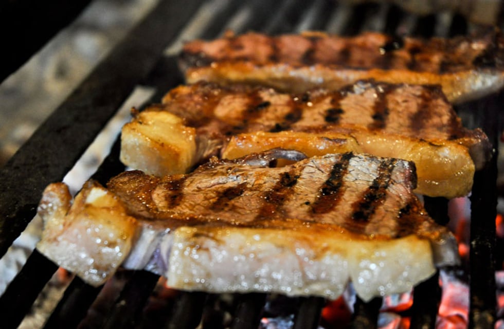 Parrilla libre por menos de $19.000 en Córdoba: en cuál restaurante y los horarios