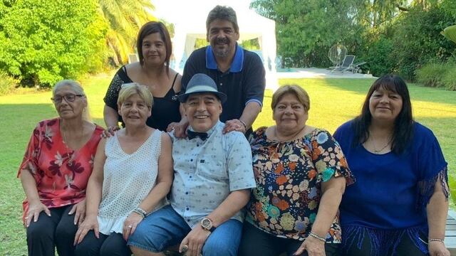 Cuatro hermanas de Maradona piden se investigue su muerte (Clarín)