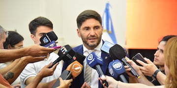 El gobernador de Santa Fe, Maximiliano Pullaro