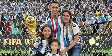 Ángel Di María tuvo un cumpleaños de campeones.