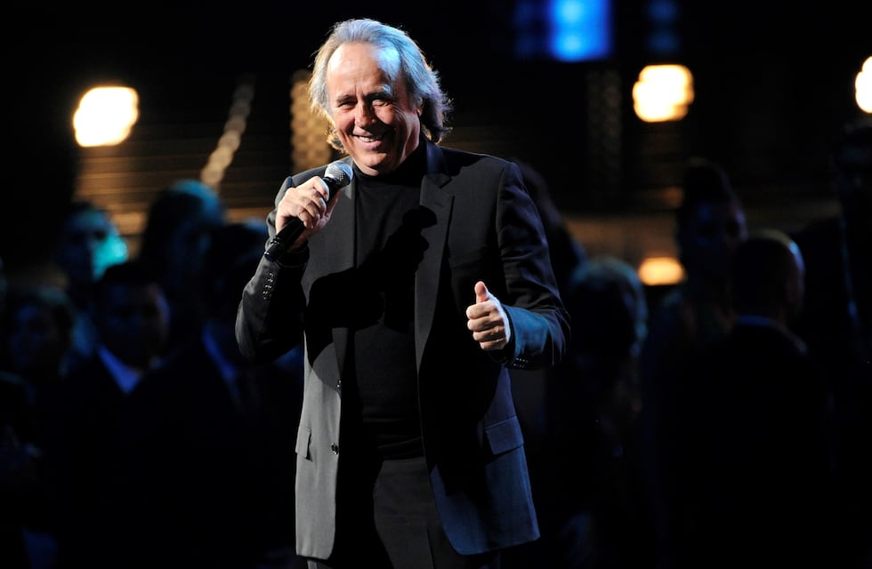 Serrat se presentará en Córdoba: el Kempes vuelve a ser escenario de shows internacionales