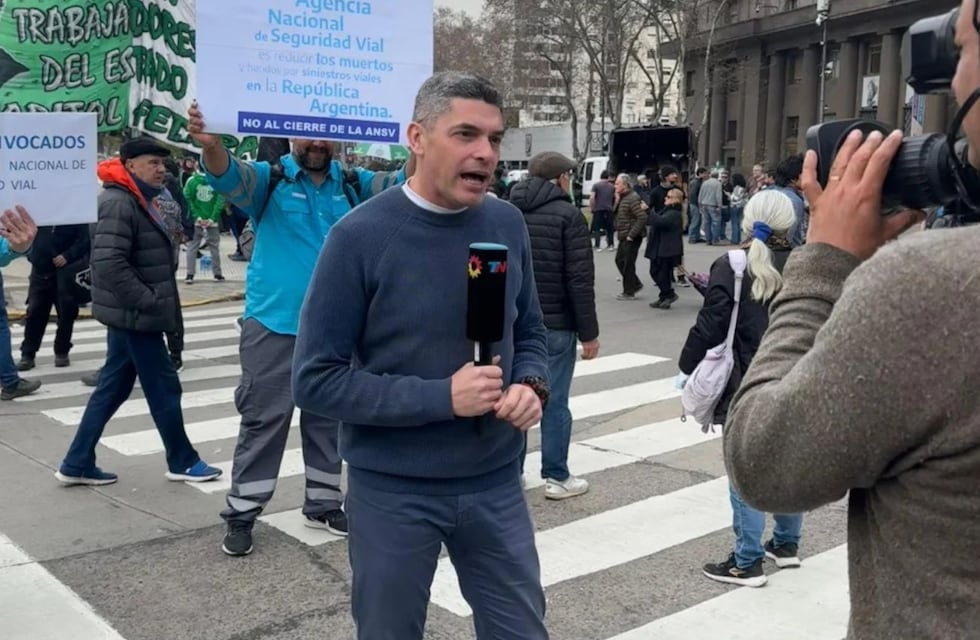 Un cronista se emocionó en vivo tras el rechazo al veto de la ley de discapacidad: “Nuestros hijos nos dan fuerzas”