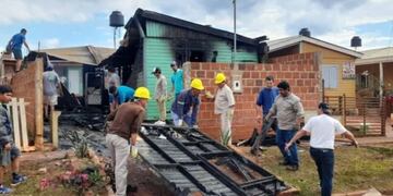 Incendio en Itaembé Guazú dejó a una familia con lo puesto.