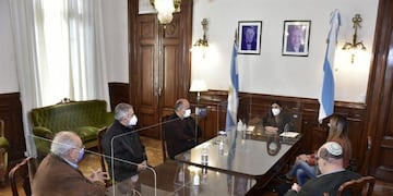 Vargas Aignasse se reunió con representantes de diferentes cultos.