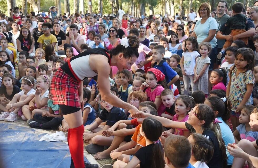 Gran participación de niños en el Primer Festival de las Infancias en Arroyito