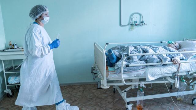 Desde el inicio de la pandemia, Uruguay registra 71.691 positivos y 712 muertes por causas relacionadas con el coronavirus. (AP)