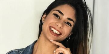 Daniela Celis mostró por primera vez su pancita del embarazo de gemelos.