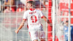 Instituto descontó antes que termine el primer tiempo por intermedio de Martínez (Foto: Prensa IACC).
