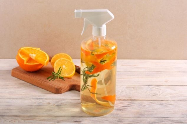 Para qué sirve mezclar las cáscaras de mandarina con vinagre