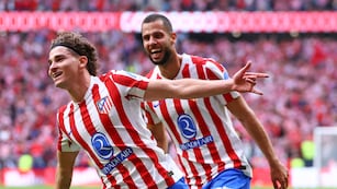 Julián Álvarez confesó un diálogo que tuvo con Nico González antes de anotar un golazo de tiro libre en la goleada del Atlético de Madrid al Real Madrid.