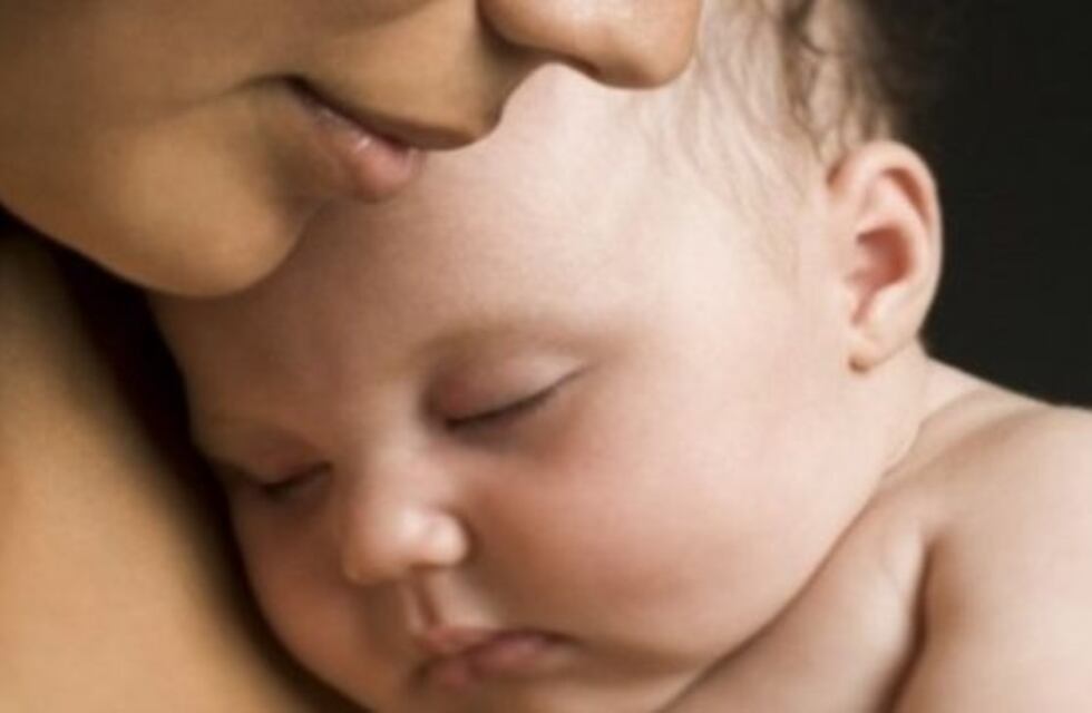 Modificaron las licencias por maternidad y paternidad en Mendoza