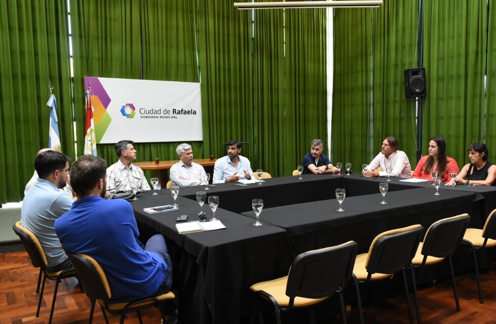 Municipio y Centro Comercial comienzan a planificar operativos para las Fiestas