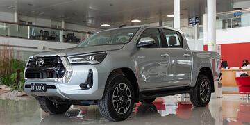 Compró una camioneta por Internet y lo estafaron.