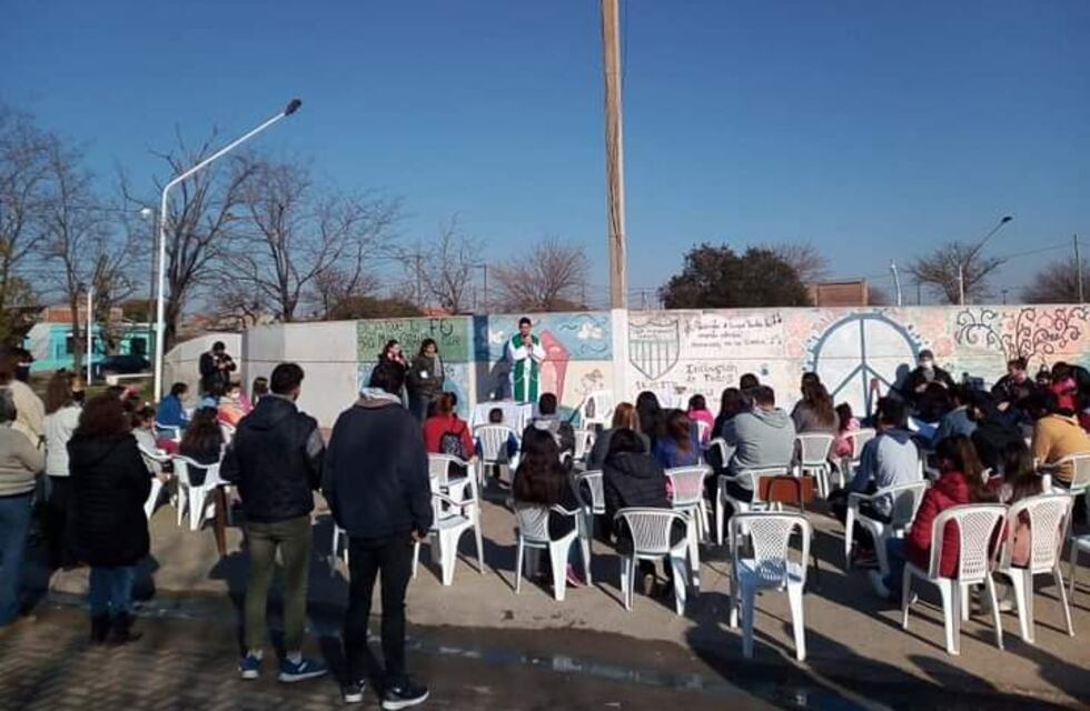 Semana Santa en Pérez: cronograma con las celebraciones religiosas en el barrio Cabín 9