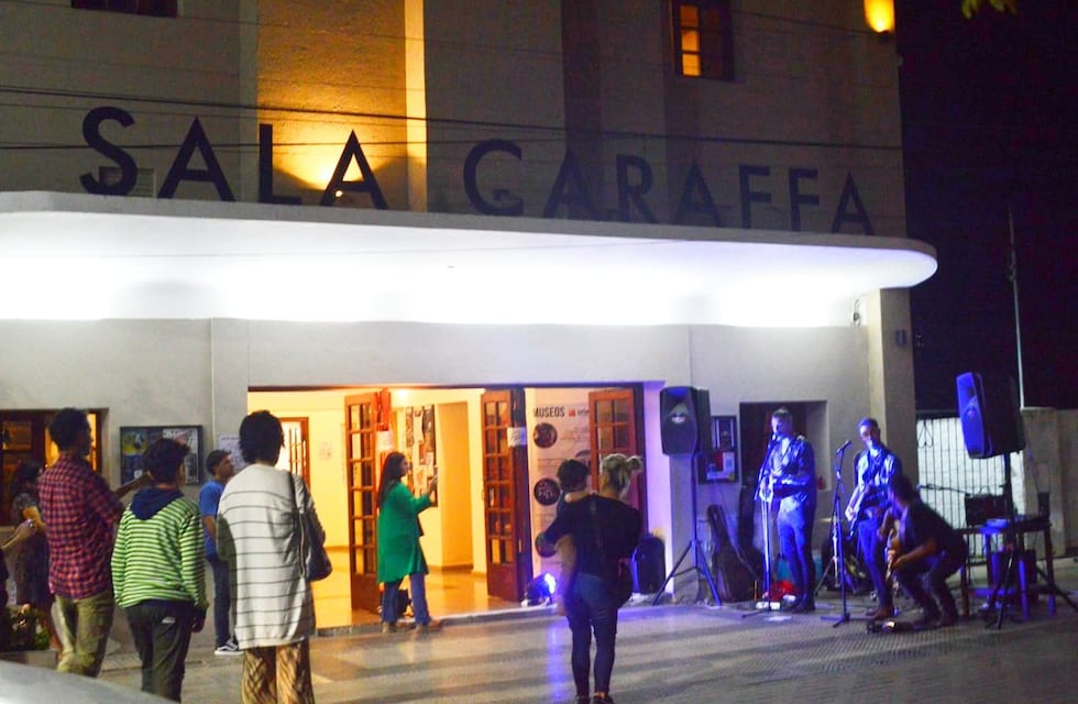 De día y de noche: La Cumbre lanza su esperada “Noche de Arte” con récord de expositores