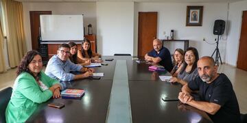 Reunión entre gremios docentes y el Gobierno de Santa Fe