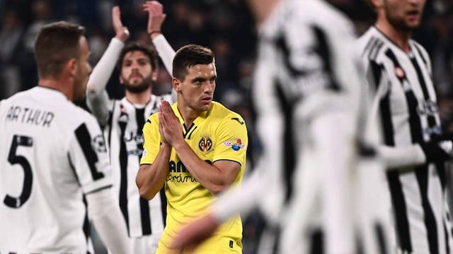 El mediocampista de Villarreal regresó a la cancha en el inicio de sus vacaciones.