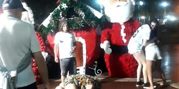 Festejos por el triunfo de Argentina opacados por gresca callejera en Eldorado.