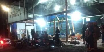 Derrumbe en cancha de fútbol 5 de Guaraní, Oberá