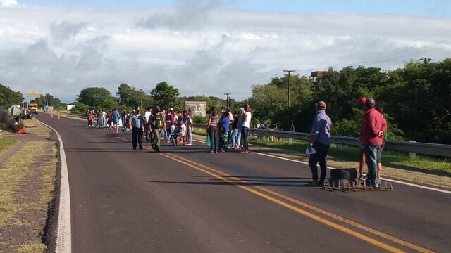 La manifestación comenzó alrededor de las 8 de la mañana. (Florencia Hoy)