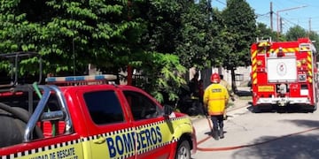 La rápida respuesta de los equipos de rescate fue clave para sofocar las llama.