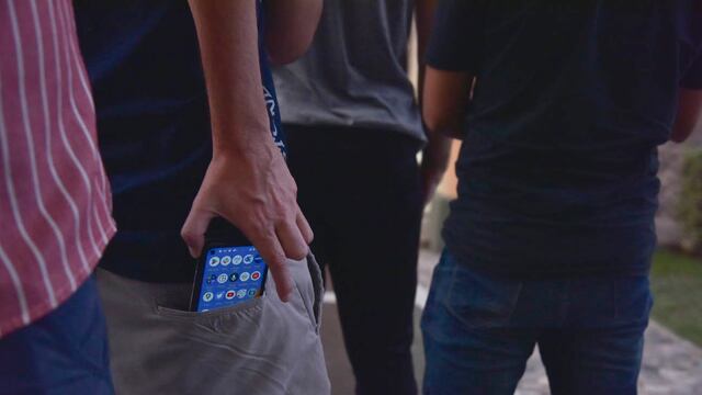 Robo de celular (Faucndo Luque / La Voz)
