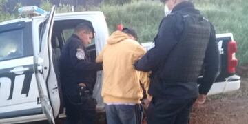 Un hombre fue hallado sin vida en Garuhapé: habría sido herido con un arma blanca.