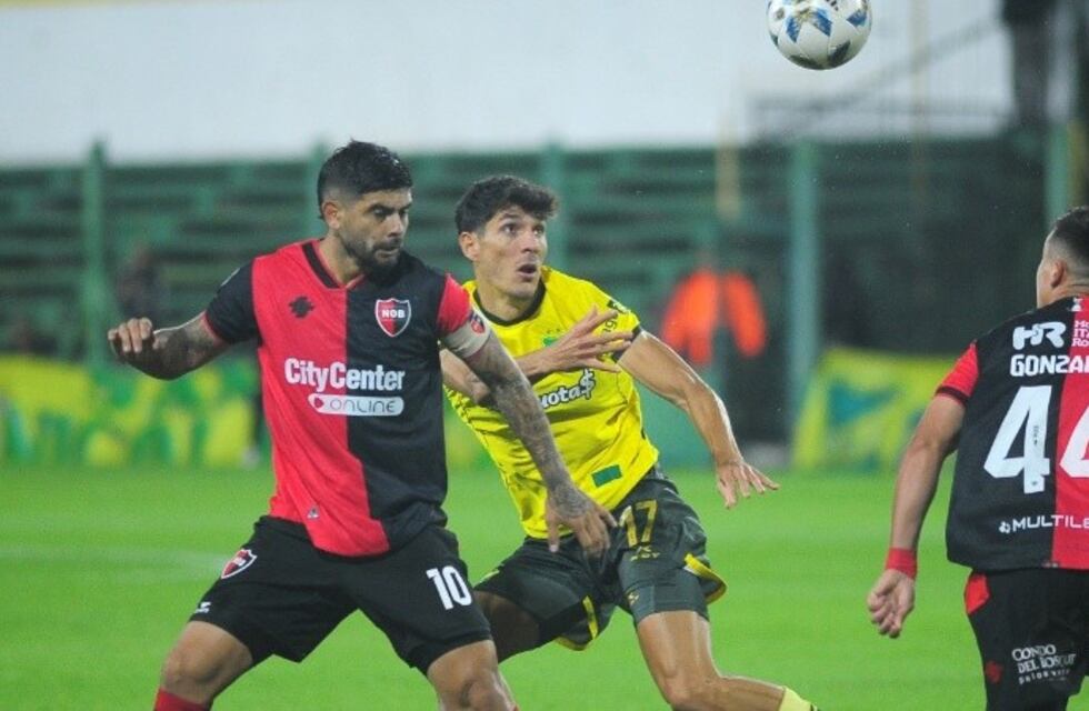Newell’s cayó ante Defensa y Justicia y quedó fuera de la Copa de la Liga