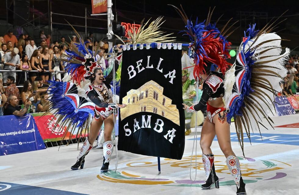 Carnaval de Concordia: la segunda noche convocó a miles de espectadores