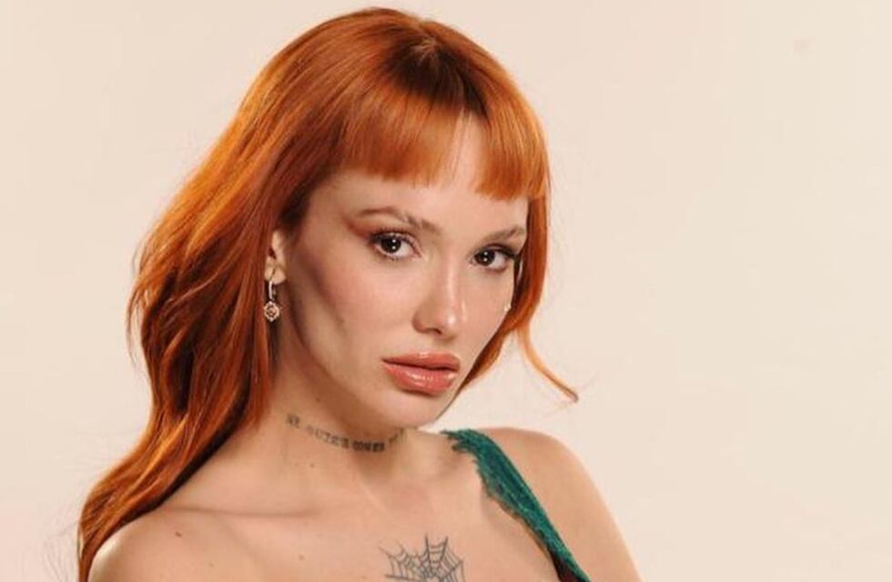 El recuerdo de la Joaqui que encendió las redes: playa, sol y microbikini