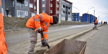 Ushuaia: se iniciará la limpieza y despeje de cordones en la Avenida Hipólito Yrigoyen