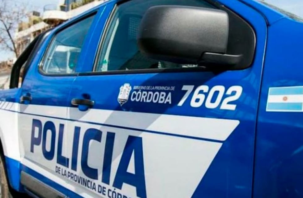 Puntas de flecha, fósiles marinos y más: secuestraron material arqueológico tras un allanamiento en Córdoba
