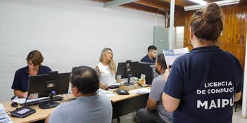 ¿Cómo sacar la licencia de conducir en Maipú?