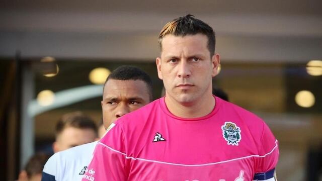 El arquero de Gimnasia y Esgrima de La Plata quiere regresar a Arroyito, donde inició su carrera profesional. (@gimnasia)