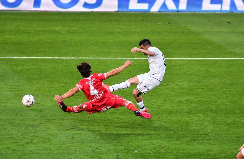 Talleres puntero en Primera; no ocurría desde 2004